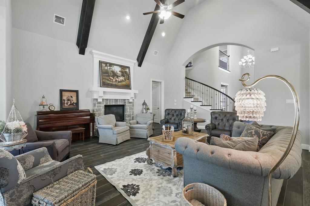 1120 Ellicott Drive - Photo 2