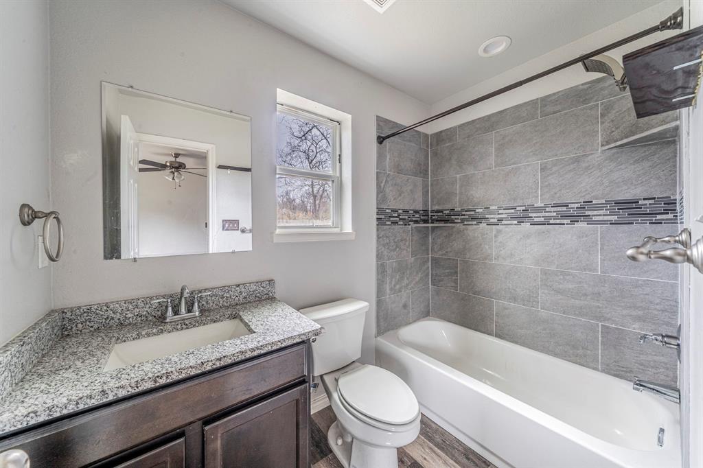 813 Jones Street - Photo 11