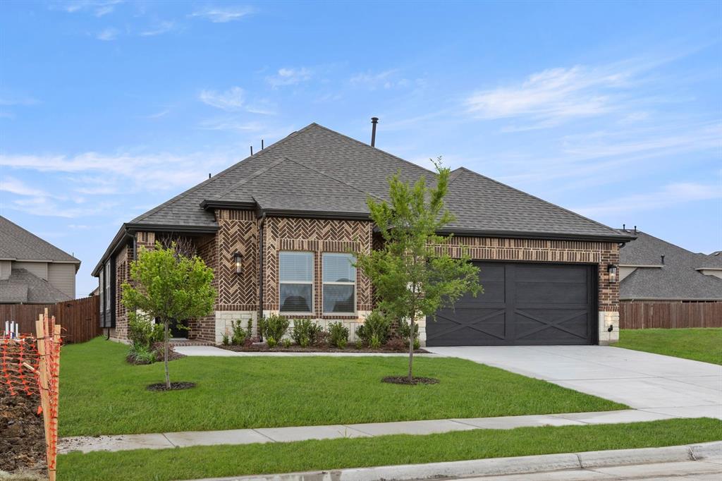 1315 Woodpecker Lane - Photo 1