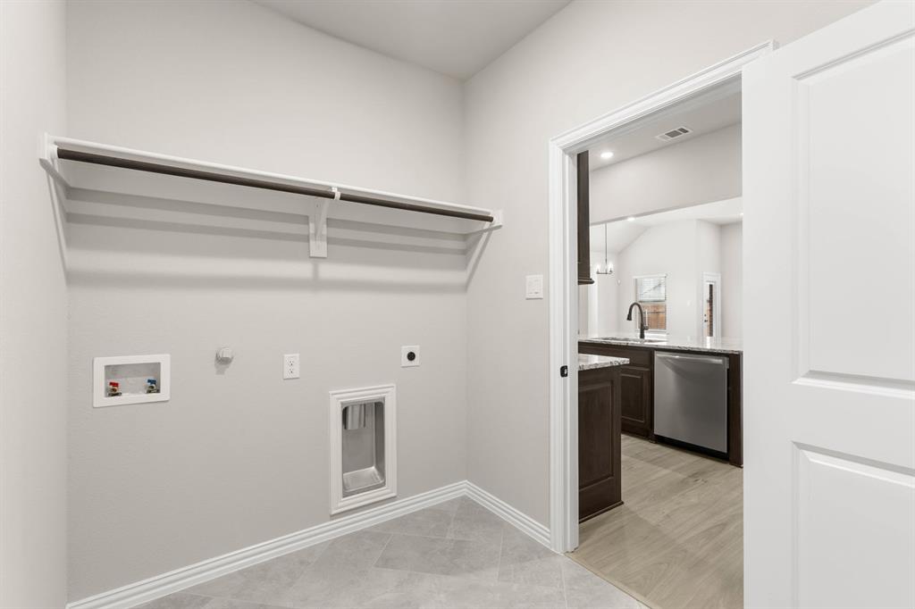 1315 Woodpecker Lane - Photo 29