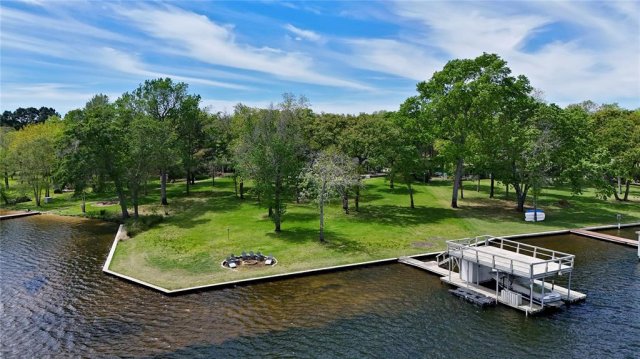 7811 Double Oaks Road