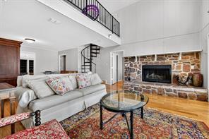 7811 Double Oaks Road - Photo 21