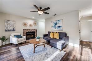 2100 Rainbow Drive - Photo 2