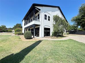 1610 Posey Lane - Photo 2