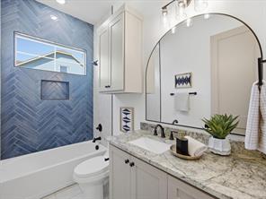 313 Dylan Way - Photo 19