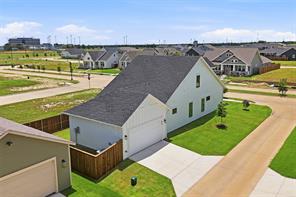 313 Dylan Way - Photo 34