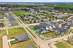 313 Dylan Way - Photo 40