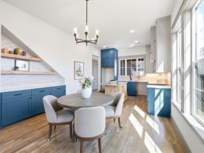 313 Dylan Way - Photo 8