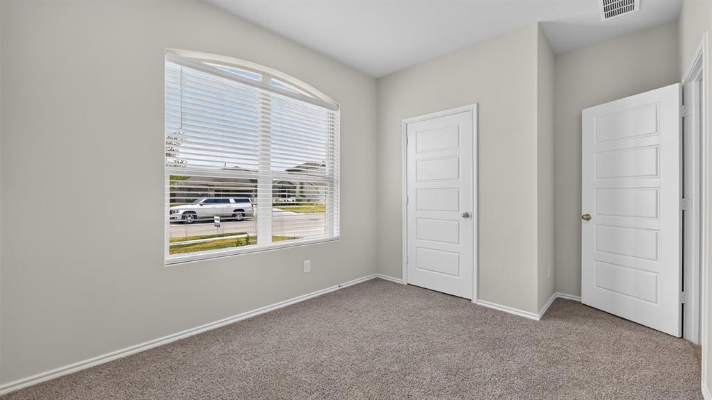 1921 CHEROKEE Lane - Photo 19