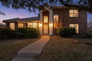 2111 Danbury Drive - Photo 2