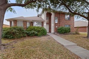 2111 Danbury Drive - Photo 3