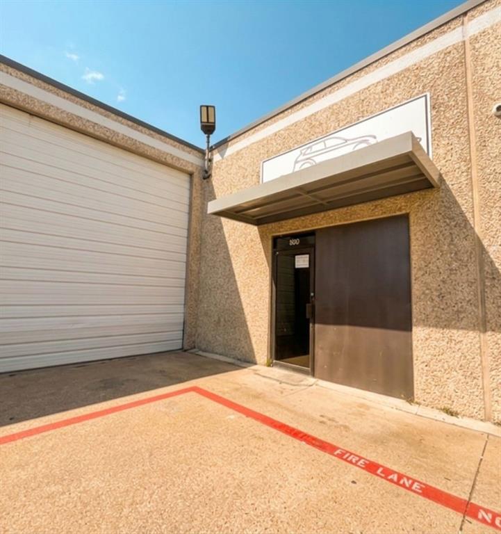 11252 Goodnight Lane - Photo 1