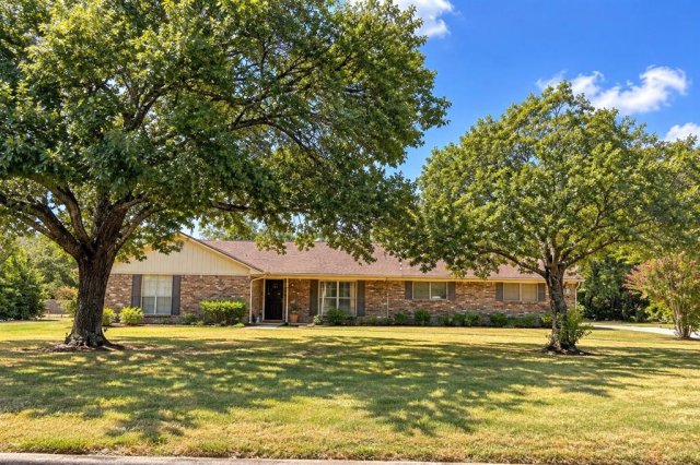 5703 Pecan Grove Drive