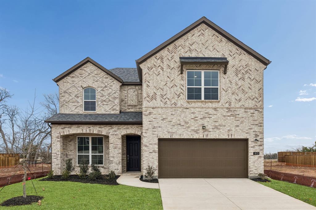 813 Palazzo Place - Photo 1