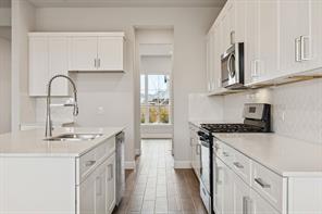813 Palazzo Place - Photo 4