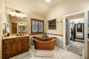 7401 Hilltop Drive - Photo 15