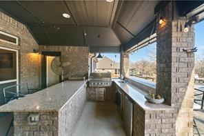 7401 Hilltop Drive - Photo 27
