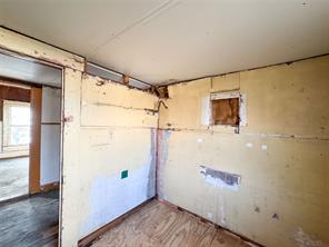 306 W 3rd Street - Photo 18