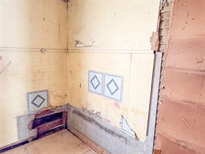 306 W 3rd Street - Photo 19