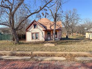 306 W 3rd Street - Photo 3