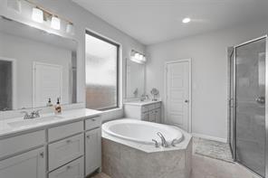 2315 Kirkstall Way - Photo 15