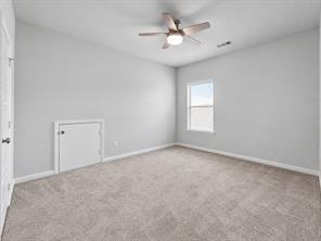 2315 Kirkstall Way - Photo 9