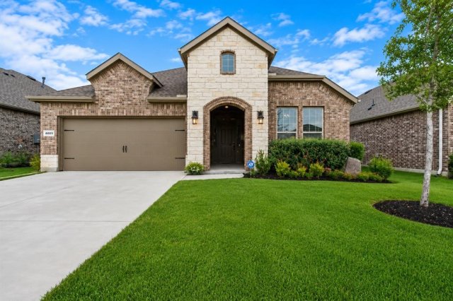 3018 Moccasin Lane