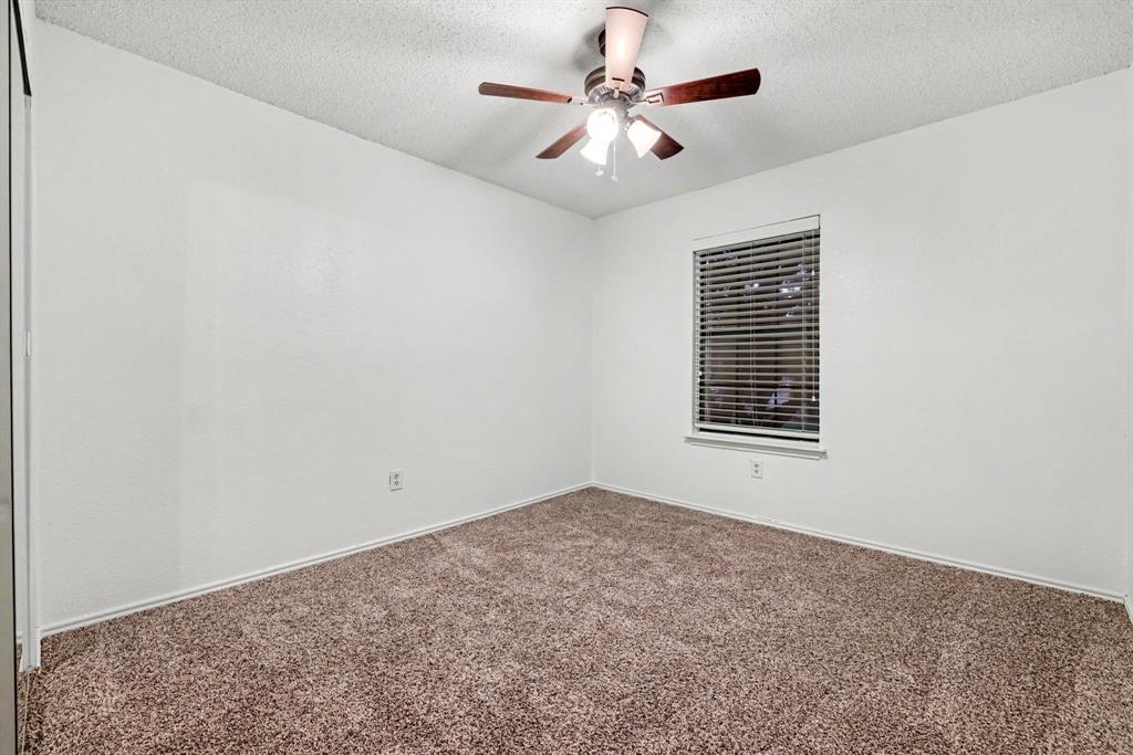 1046 Colony Street - Photo 11