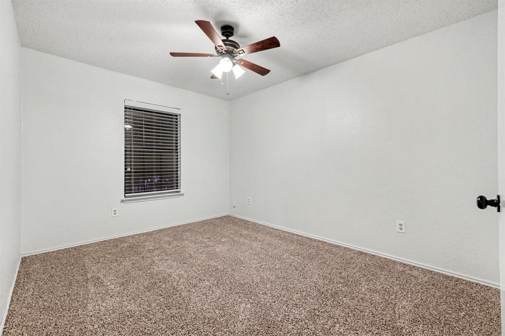 1046 Colony Street - Photo 13