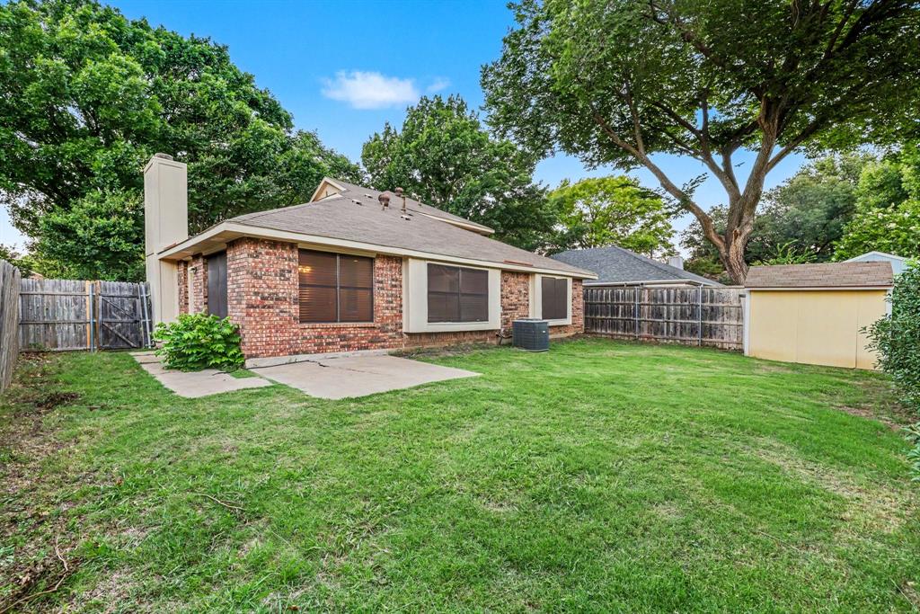 1046 Colony Street - Photo 14