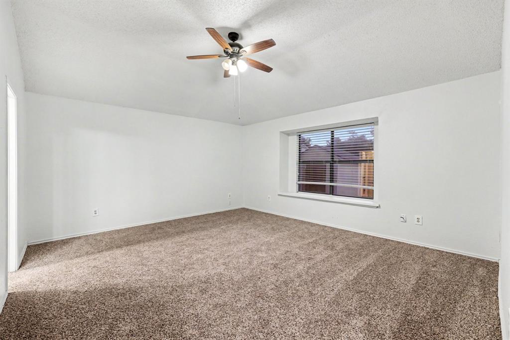 1046 Colony Street - Photo 7