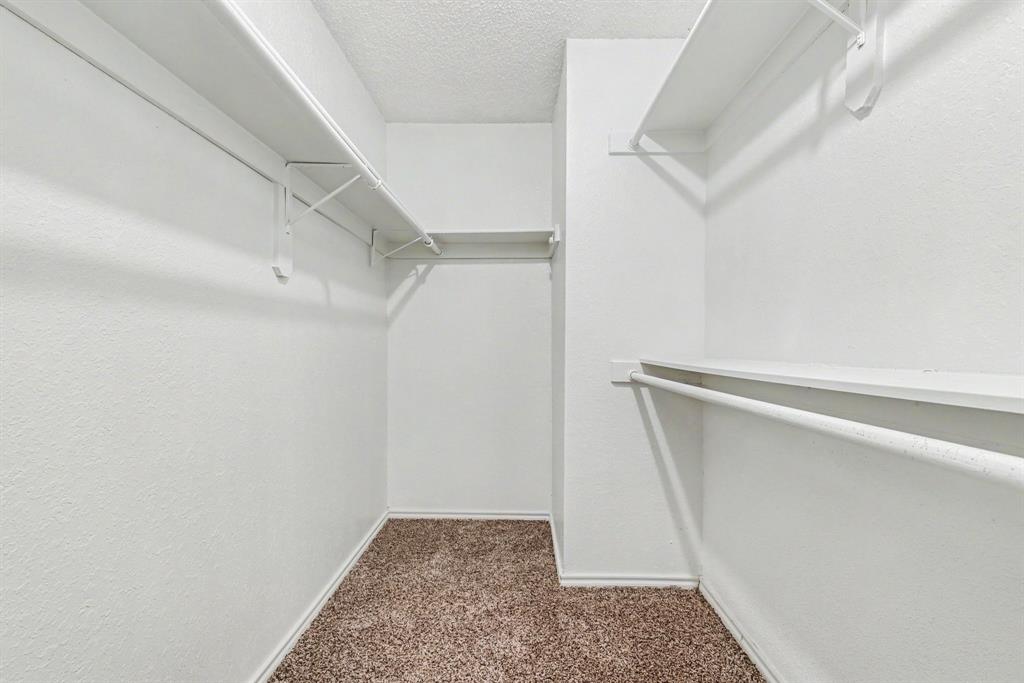 1046 Colony Street - Photo 8