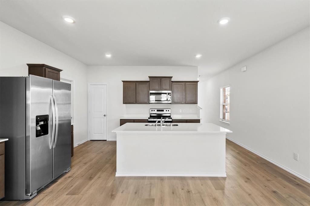 809 Trough Street - Photo 10