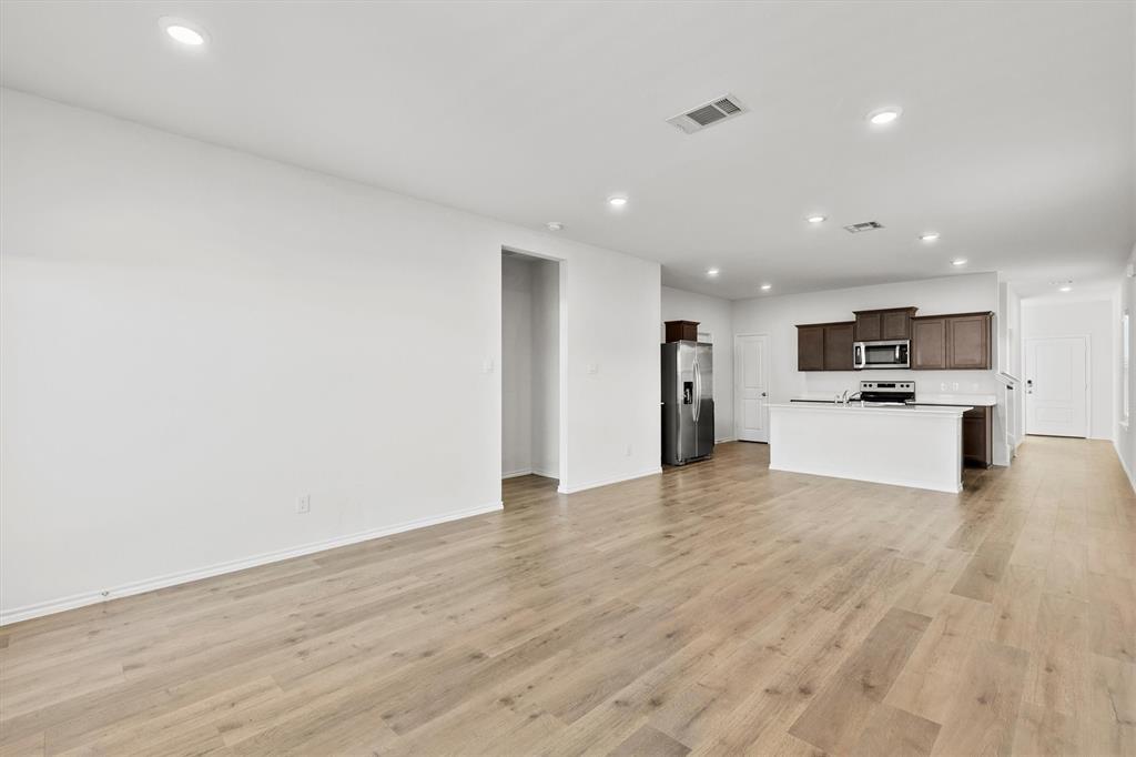 809 Trough Street - Photo 11