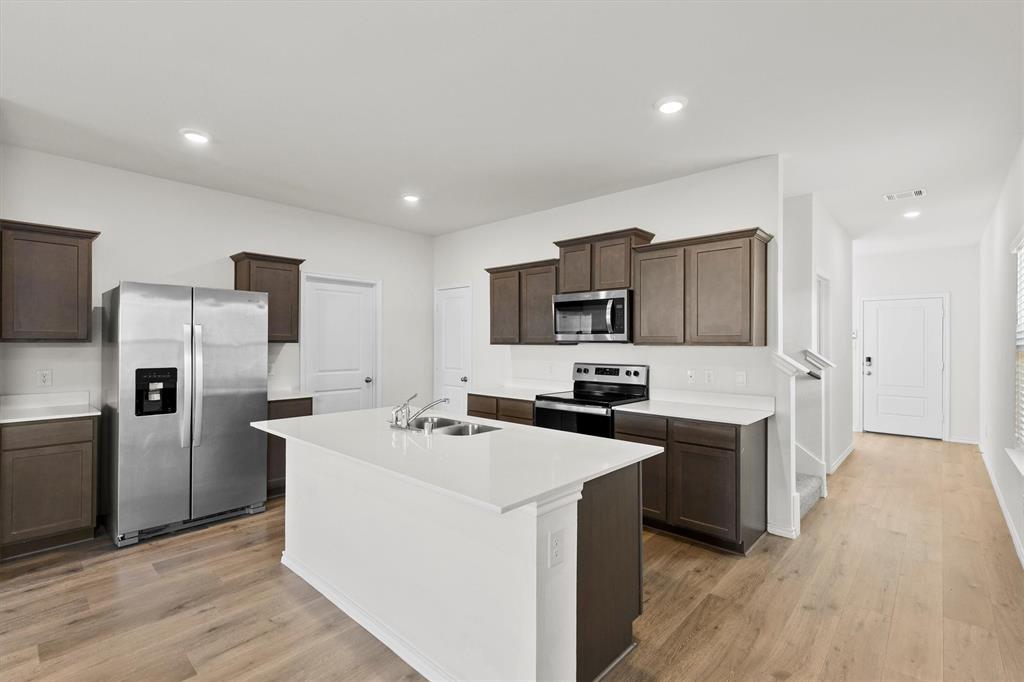 809 Trough Street - Photo 8