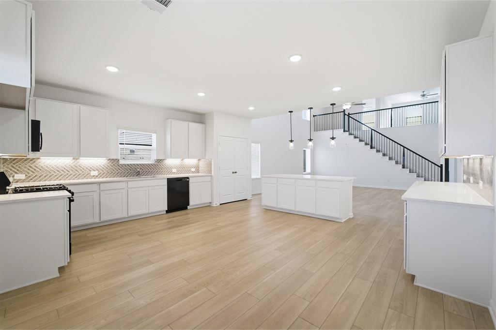 424 Bronco Drive - Photo 19