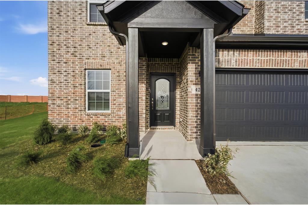 424 Bronco Drive - Photo 3