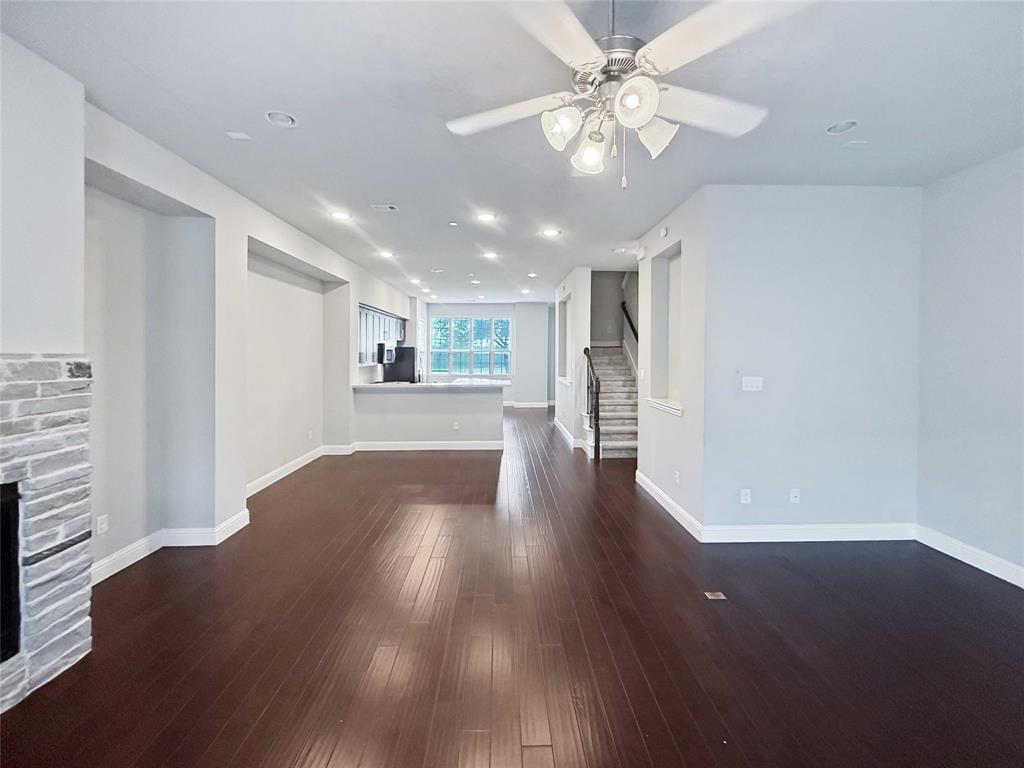 573 W Royal Lane - Photo 6