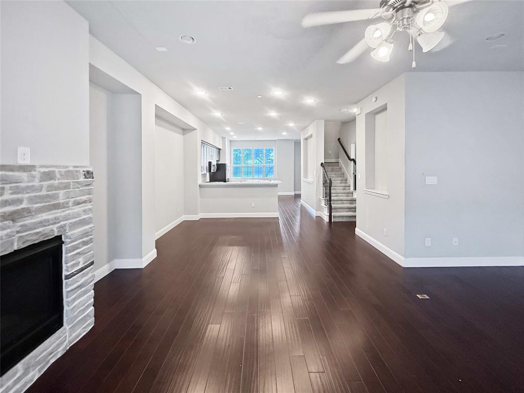 573 W Royal Lane - Photo 8