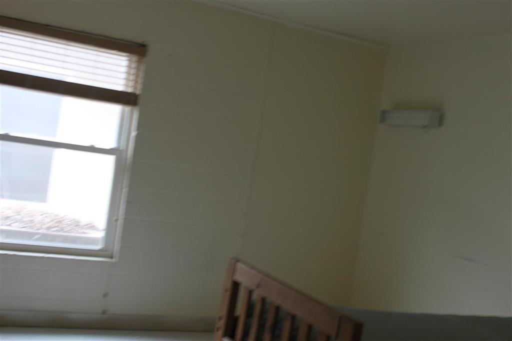 401 W Moss Street - Photo 30