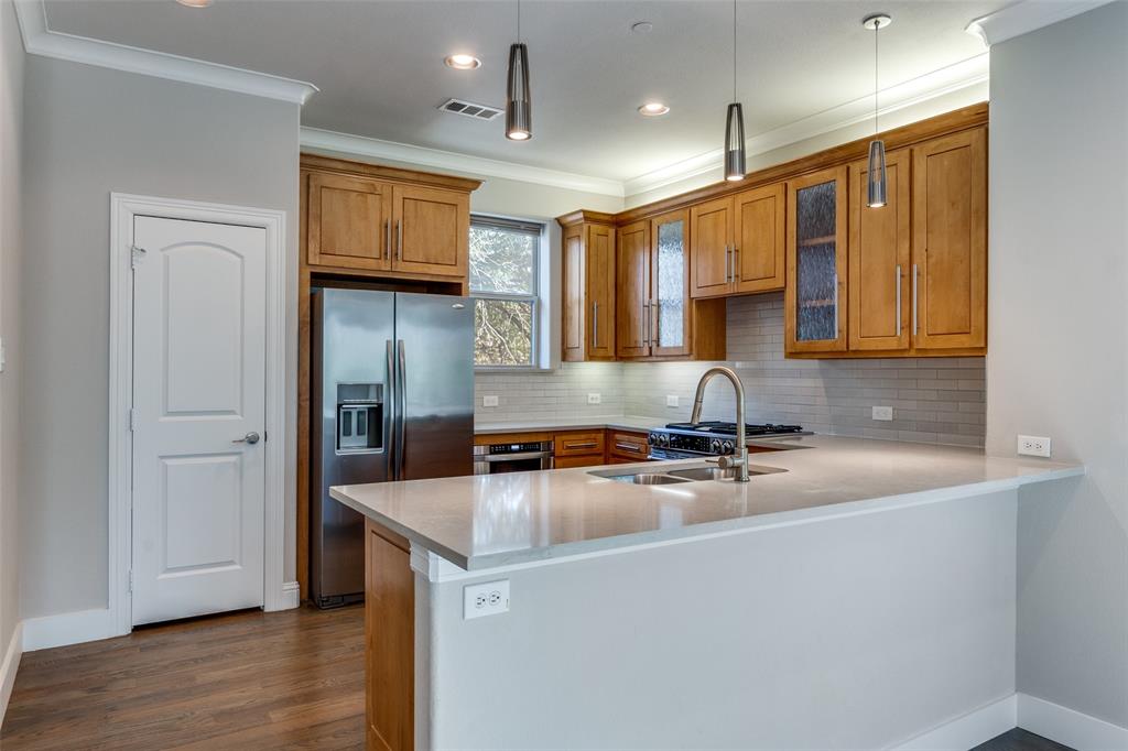 6333 Richmond Avenue - Photo 13