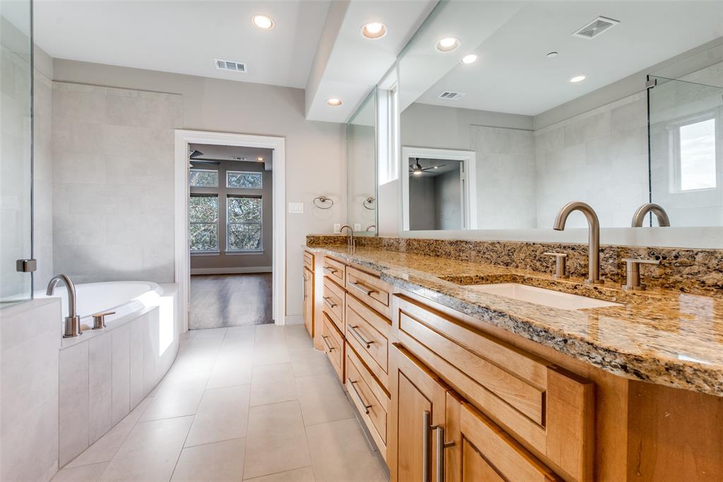 6333 Richmond Avenue - Photo 23