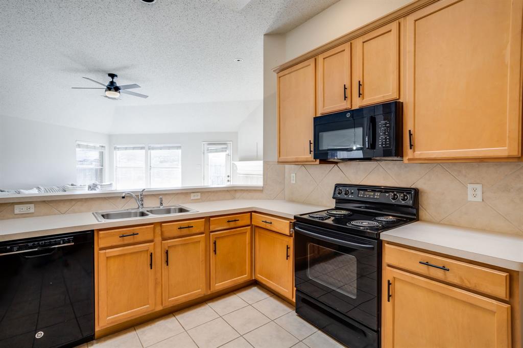 4413 Lodestone Lane - Photo 10