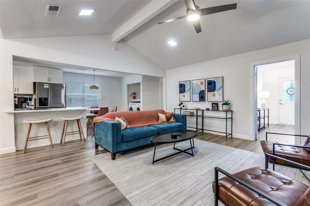 2901 Regal Road - Photo 4