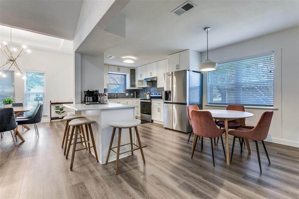 2901 Regal Road - Photo 9