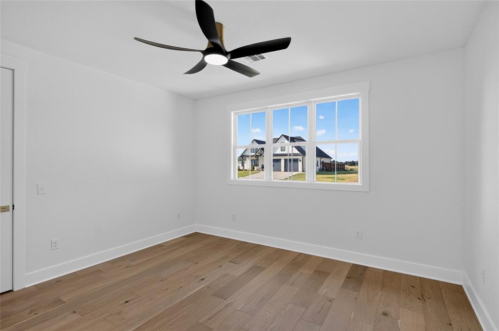 2029 Nichole Boulevard - Photo 31