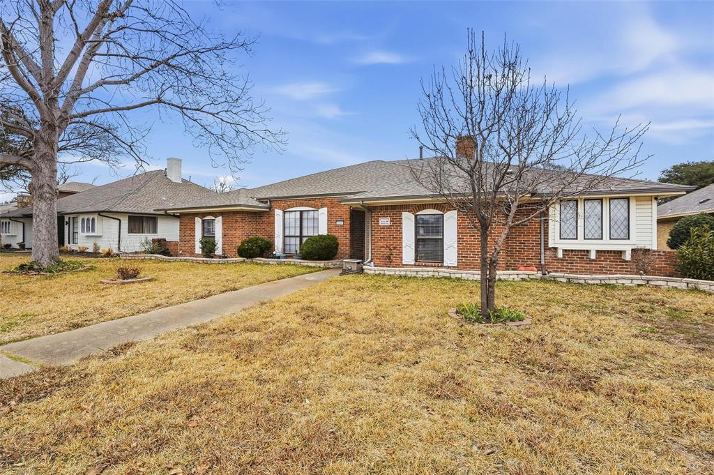 1117 E Spring Valley Road - Photo 2