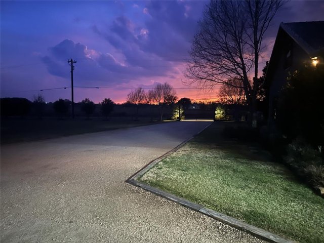 Photo 33