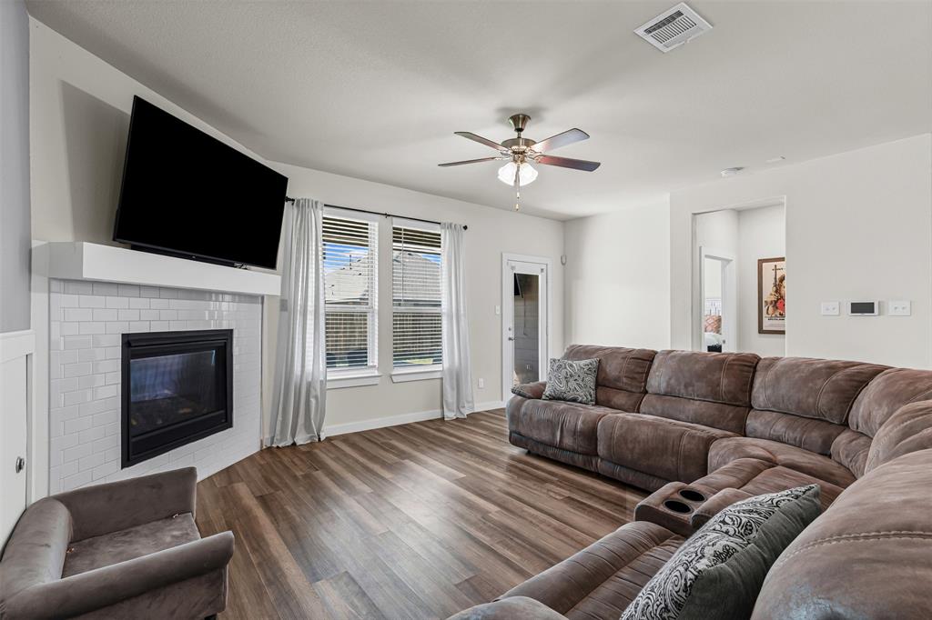 401 Evans Drive - Photo 7
