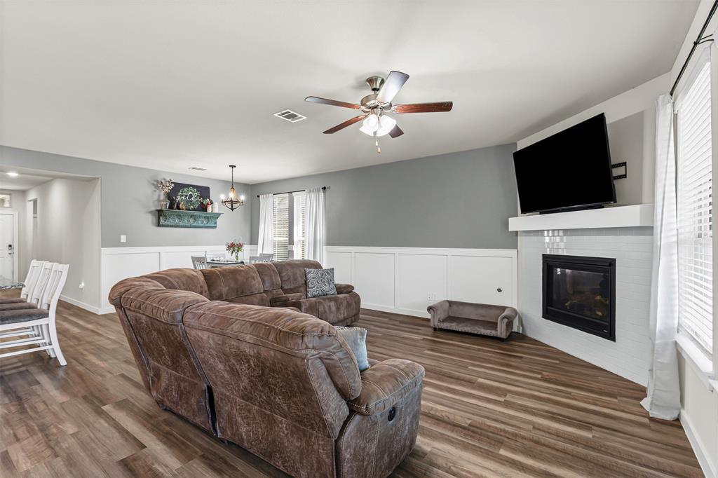 401 Evans Drive - Photo 8